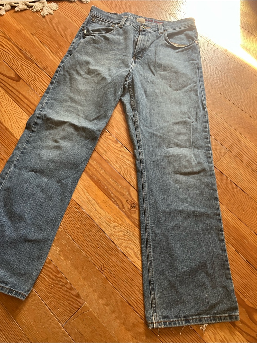 urban pipeline Men's Light Blue Relaxed Straight Jeans
